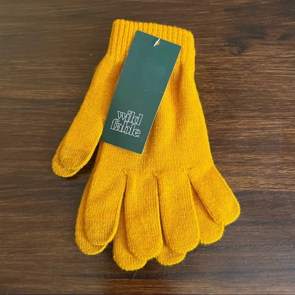 Wild Fable Fig Yellow One Size Tech Touch Gloves